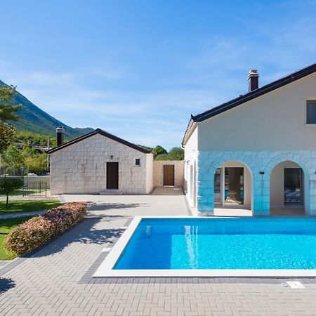Villa Salvia Zagvozd Екстериор снимка