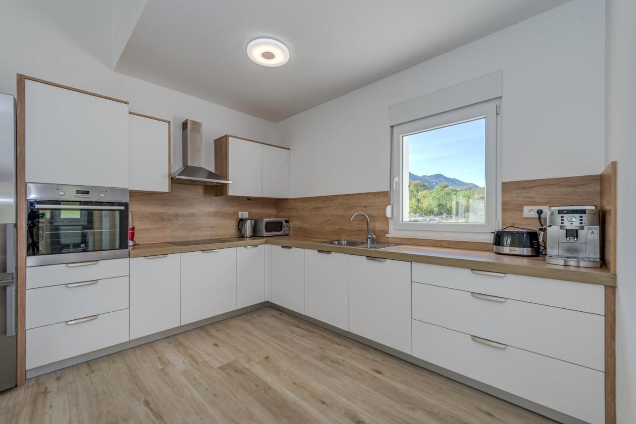 Villa Salvia Zagvozd Екстериор снимка