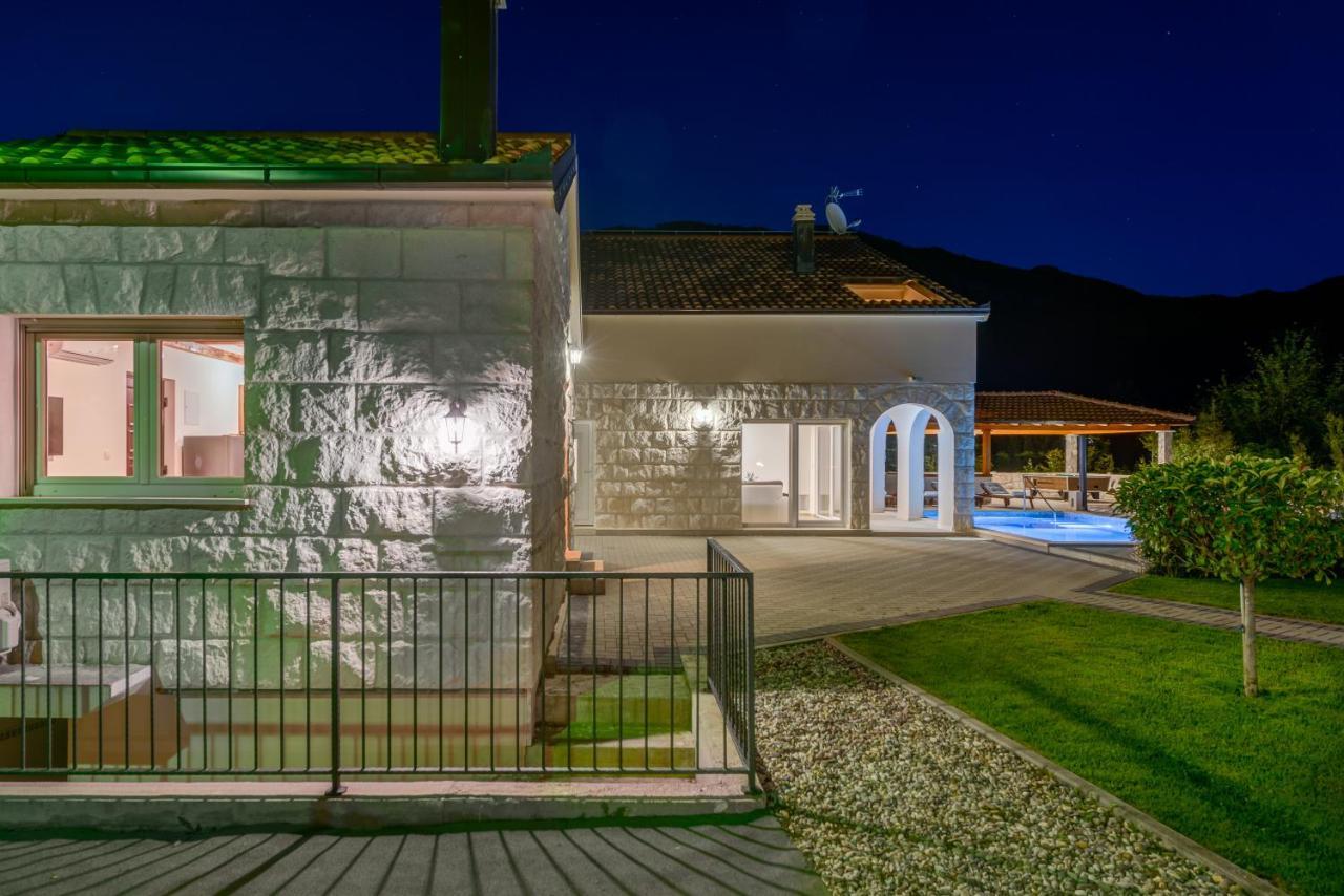 Villa Salvia Zagvozd Екстериор снимка