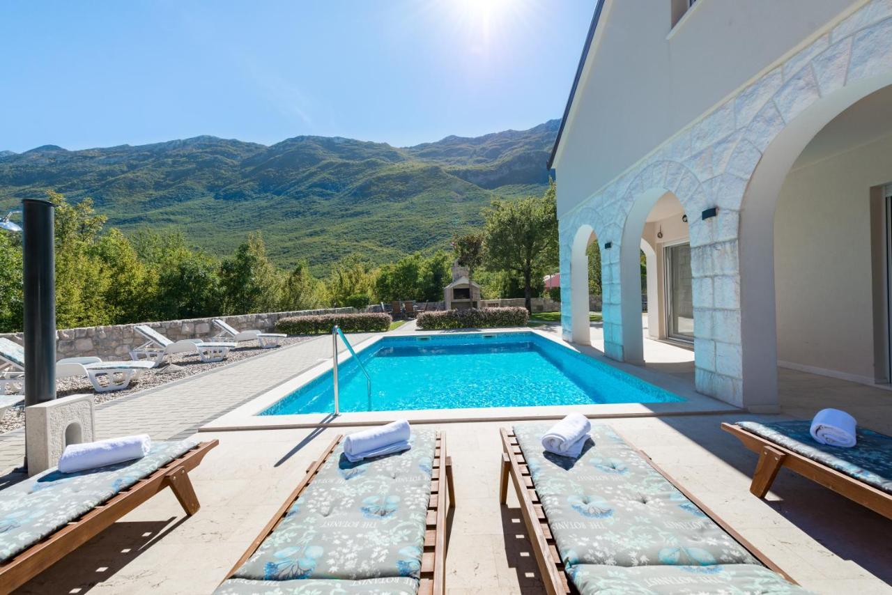 Villa Salvia Zagvozd Екстериор снимка