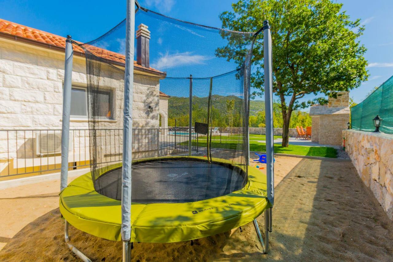 Villa Salvia Zagvozd Екстериор снимка